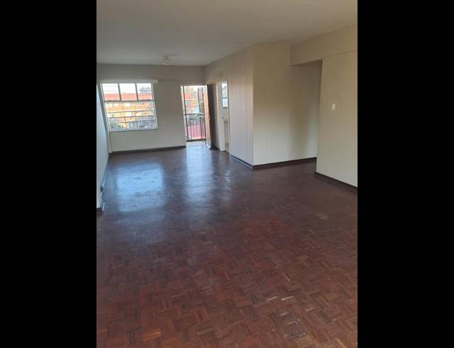 2 BEDROOM PROPERTY TO RENT IN FLORIDA LAKE